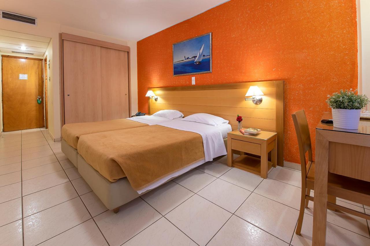 Avra Hotel Méthana Exteriér fotografie